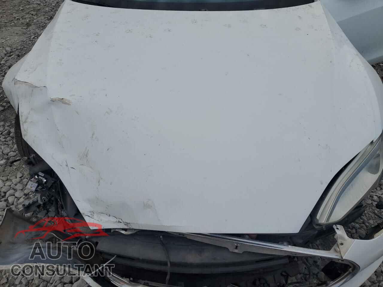 TESLA MODEL S 2015 - 5YJSA1S26FF090775