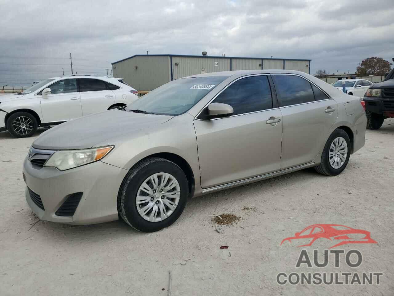 TOYOTA CAMRY 2014 - 4T4BF1FK9ER437678