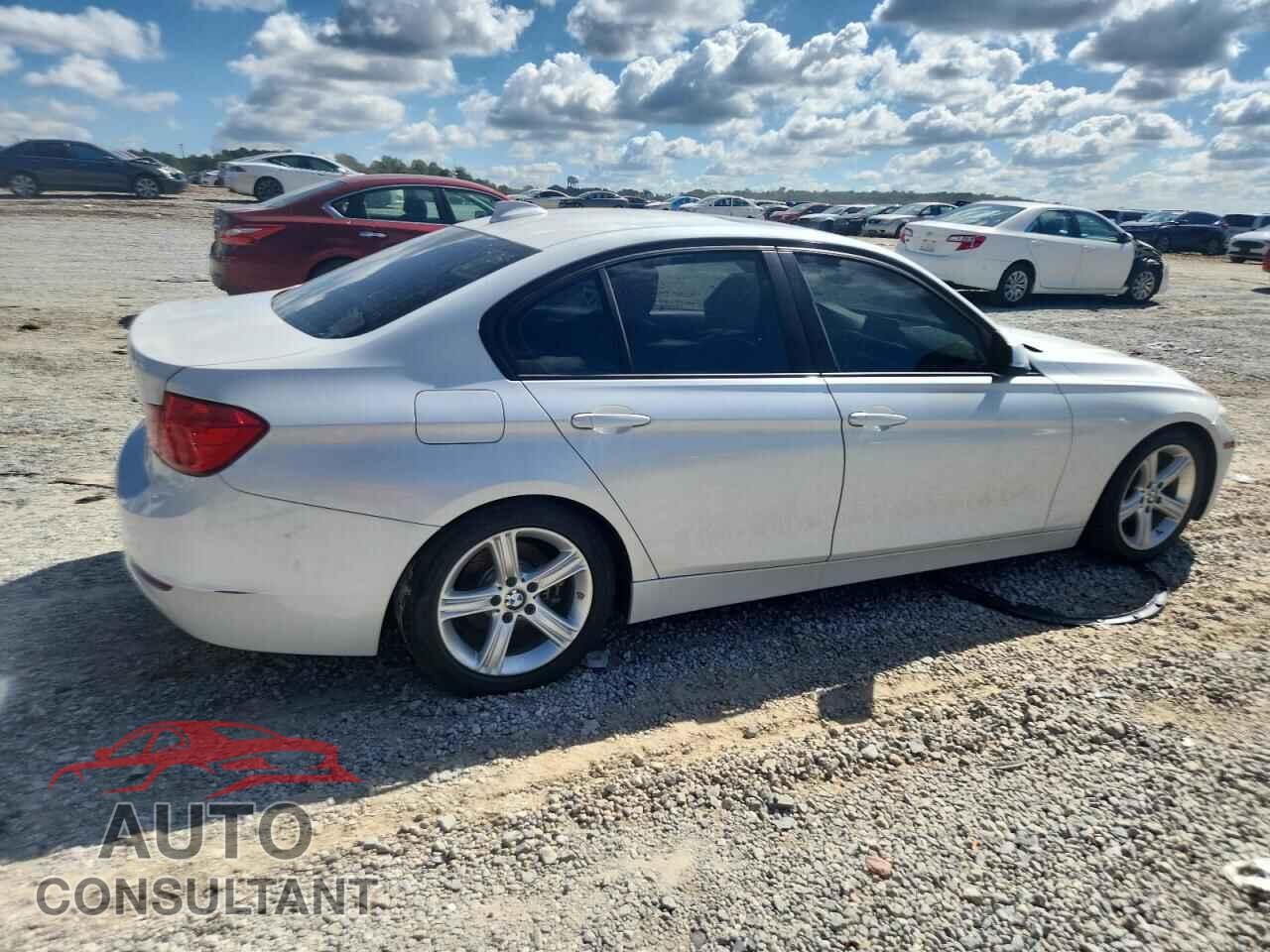 BMW 3 SERIES 2013 - WBA3B5C59DF590937