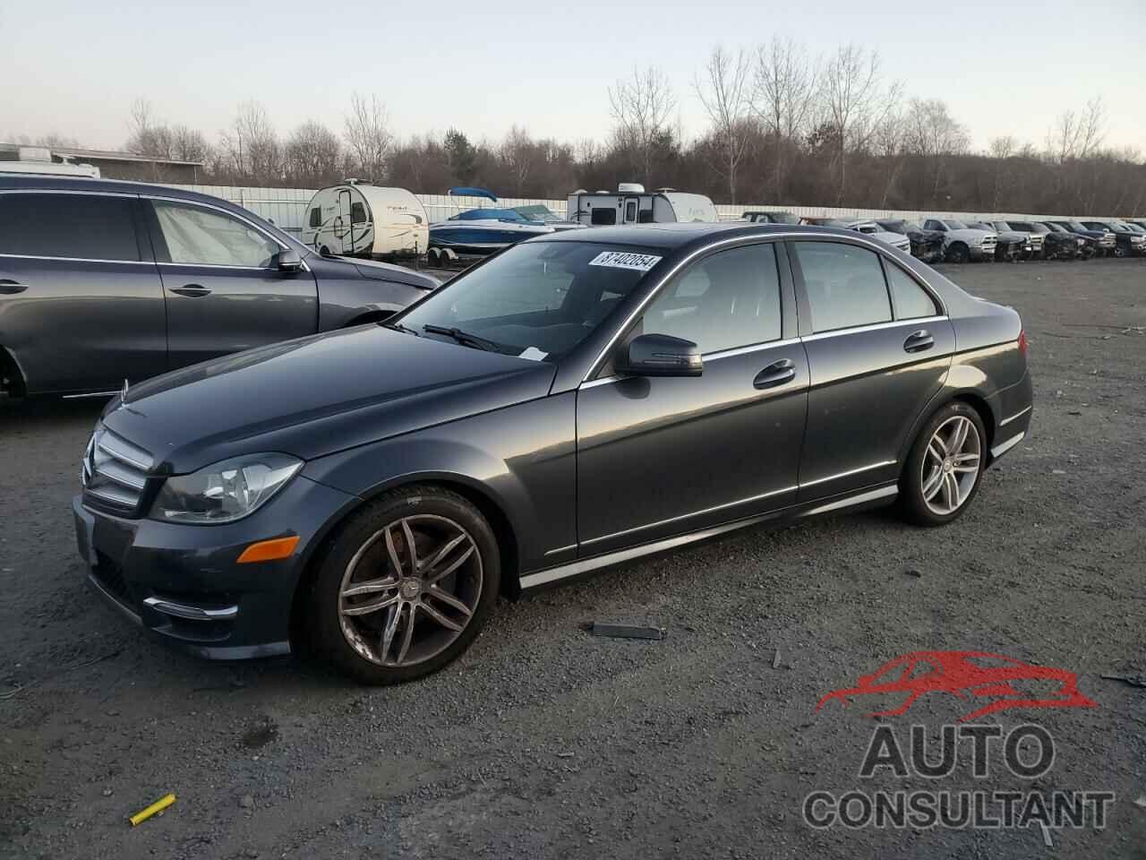 MERCEDES-BENZ C-CLASS 2013 - WDDGF8AB4DA883358
