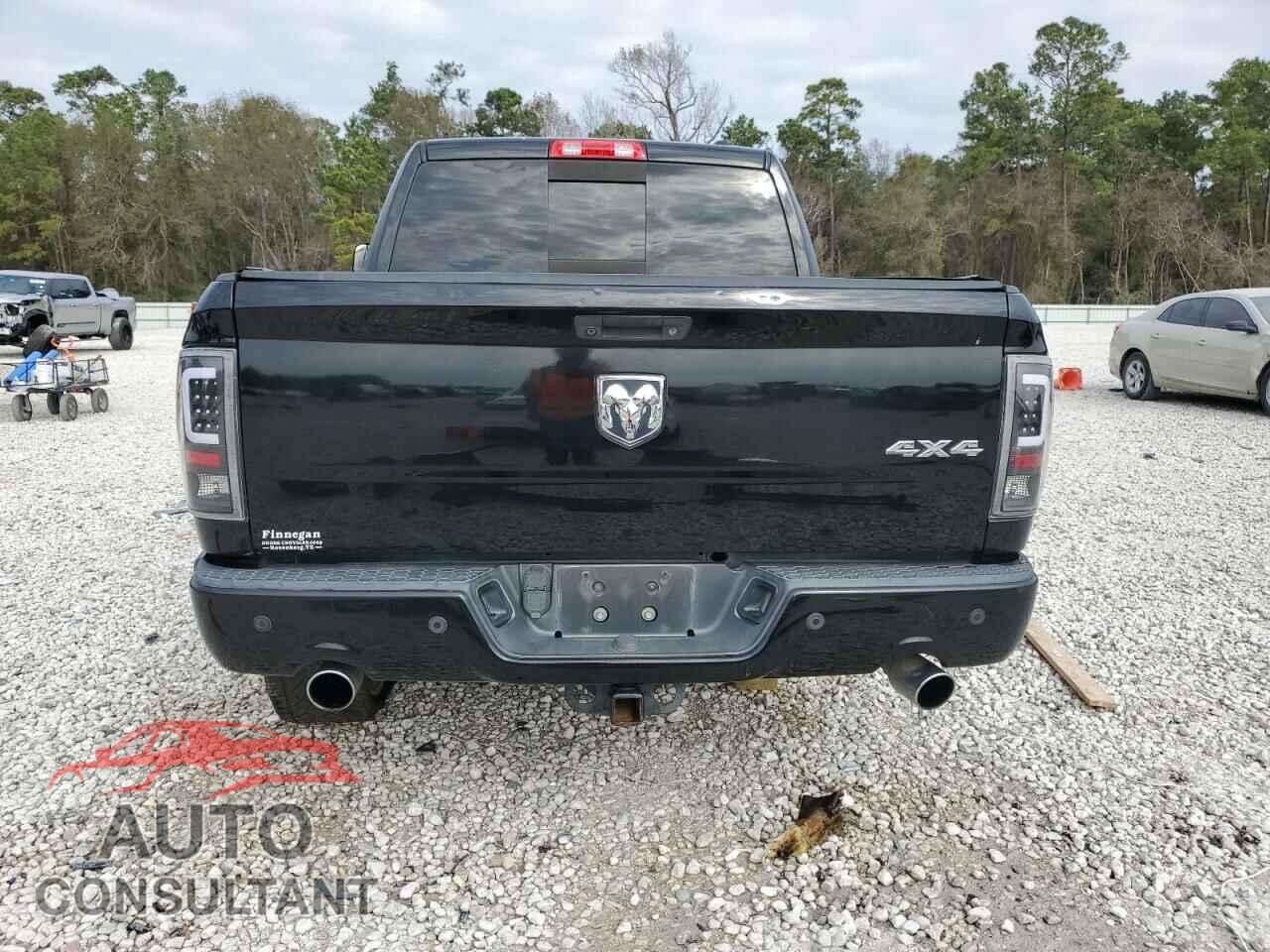 DODGE RAM 1500 2012 - 1C6RD7MT9CS150357