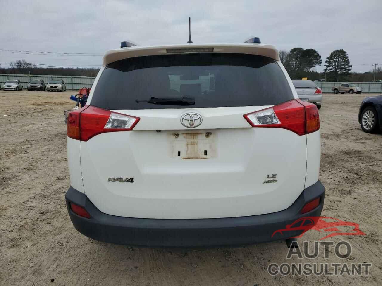TOYOTA RAV4 2015 - JTMBFREV6FD123917