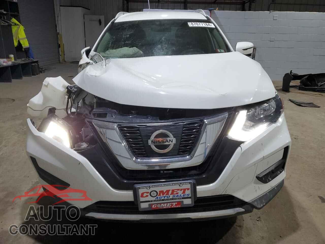 NISSAN ROGUE 2017 - KNMAT2MV6HP607603