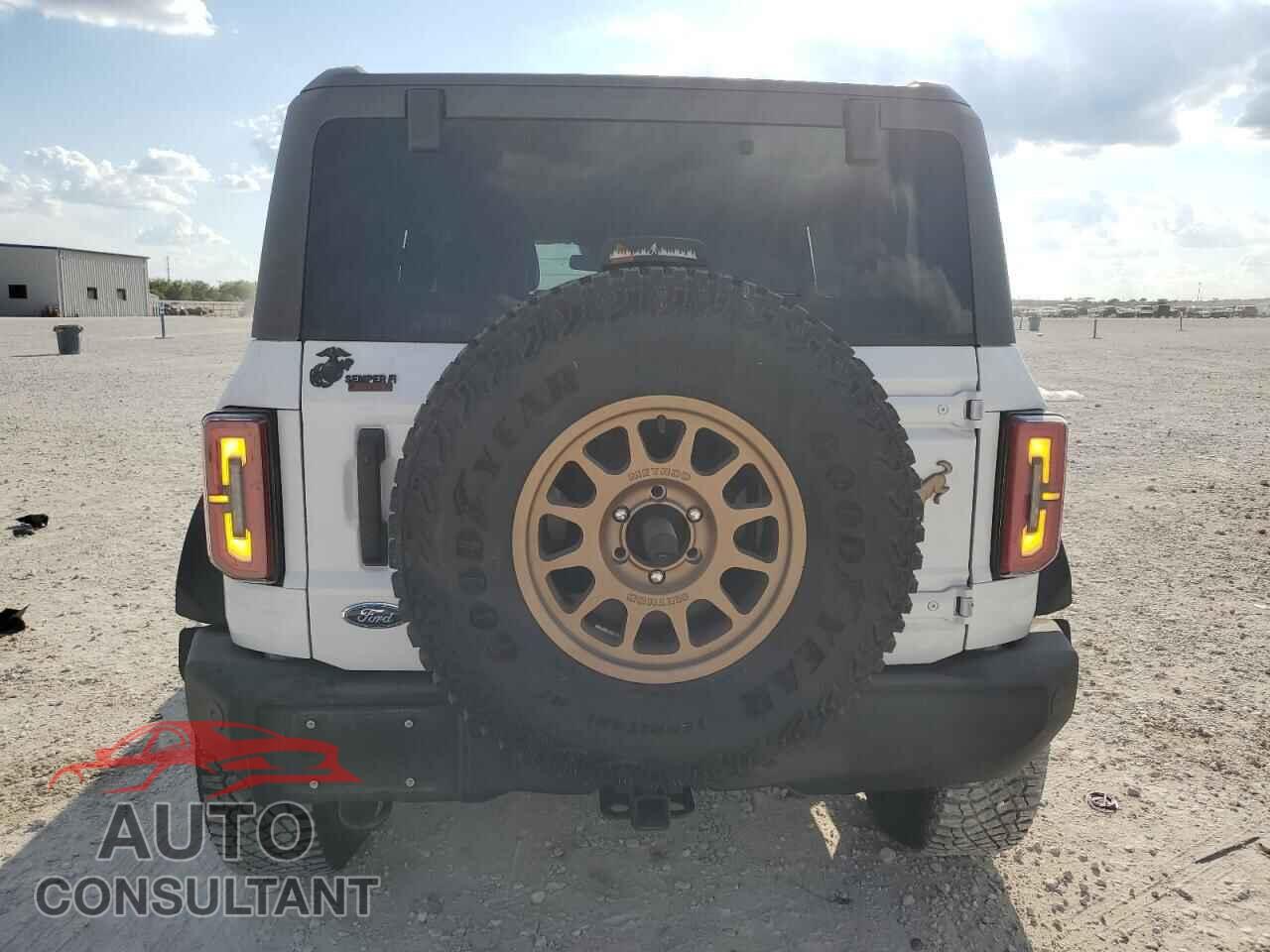 FORD BRONCO 2023 - 1FMEE5DP4PLB92300