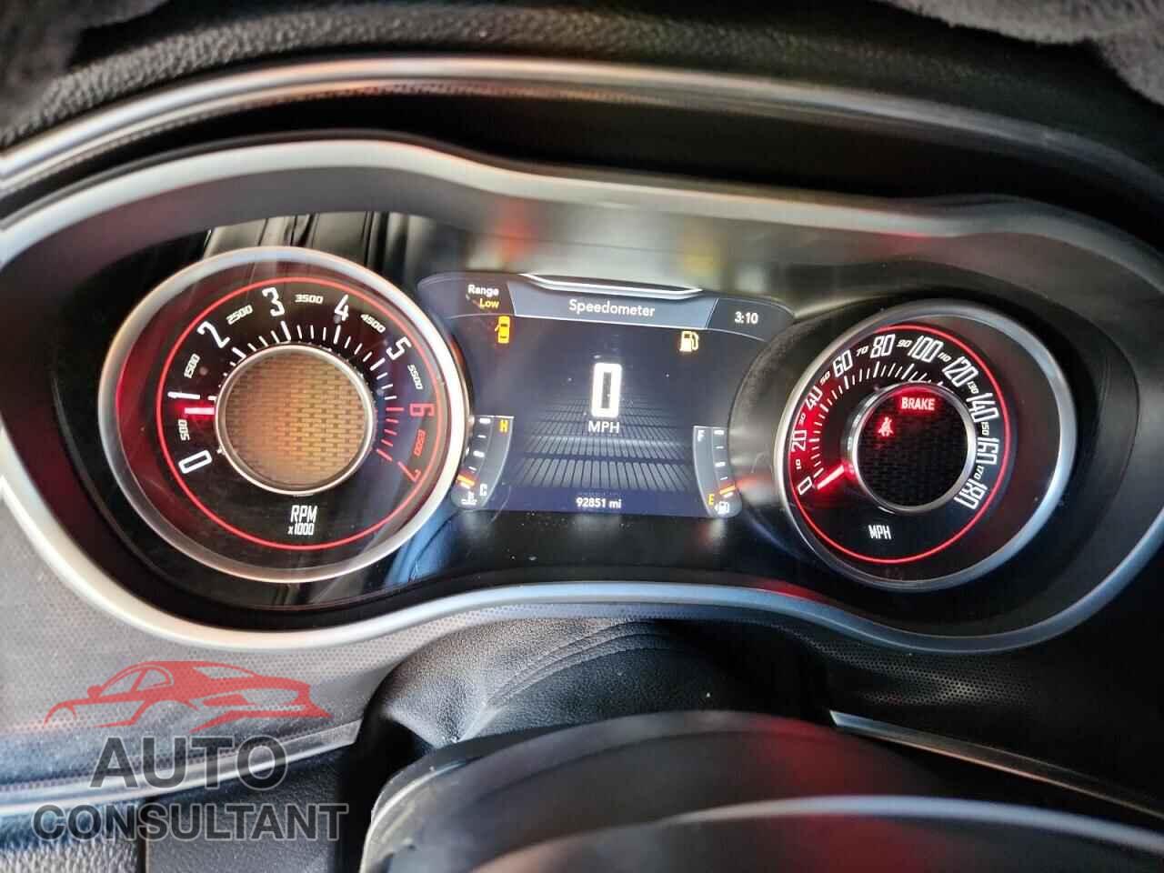 DODGE CHALLENGER 2015 - 2C3CDZFJ5FH718433