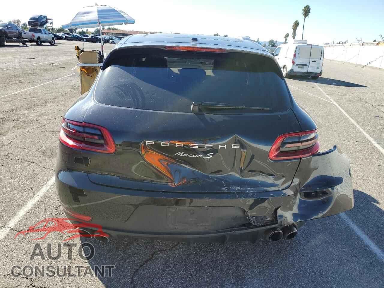 PORSCHE MACAN 2016 - WP1AB2A57GLB50229