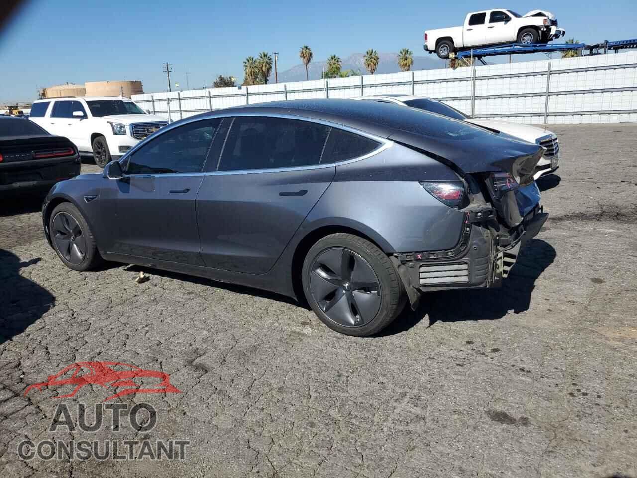 TESLA MODEL 3 2018 - 5YJ3E1EB4JF145611