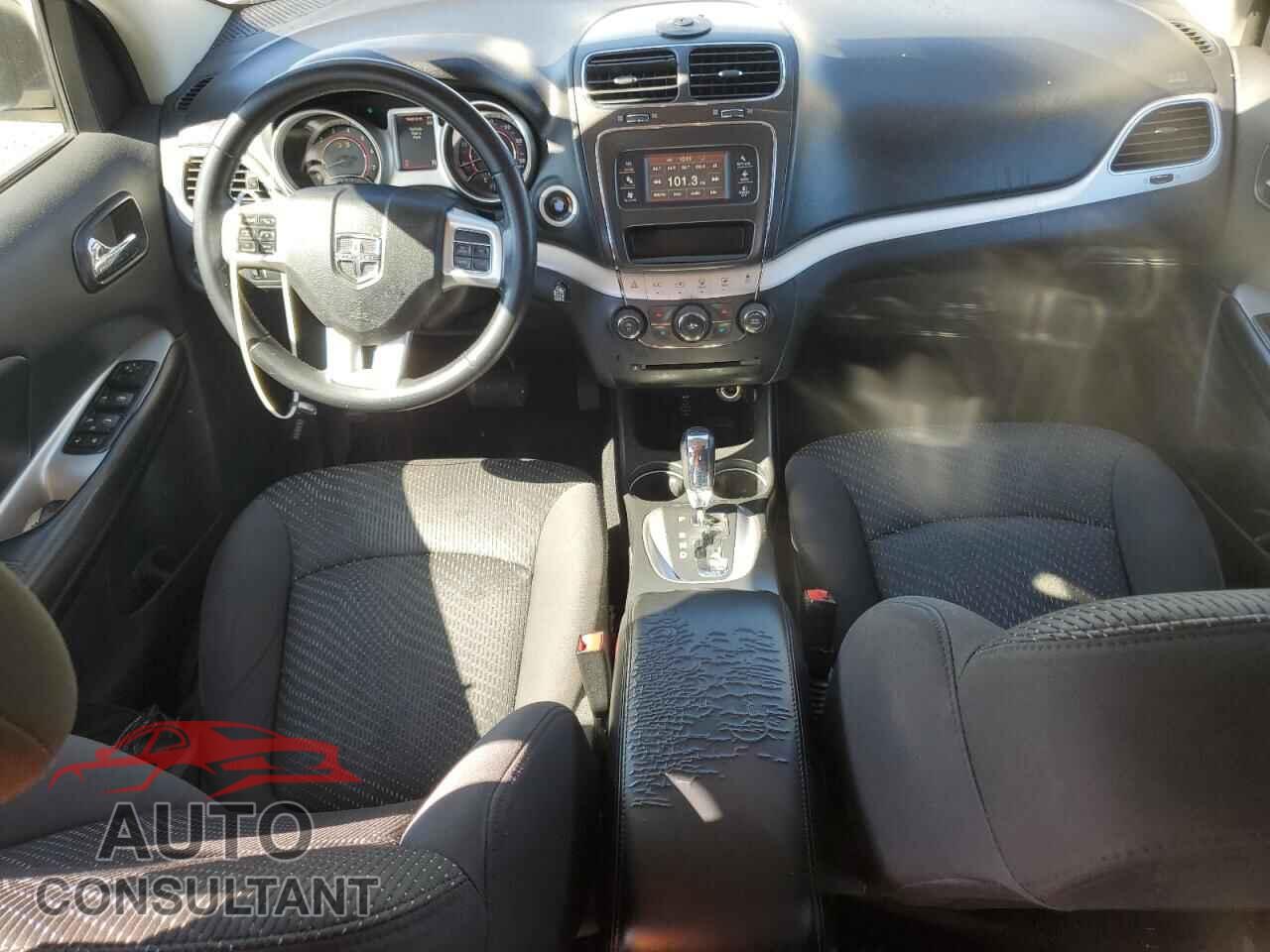 DODGE JOURNEY 2017 - 3C4PDCABXHT552334
