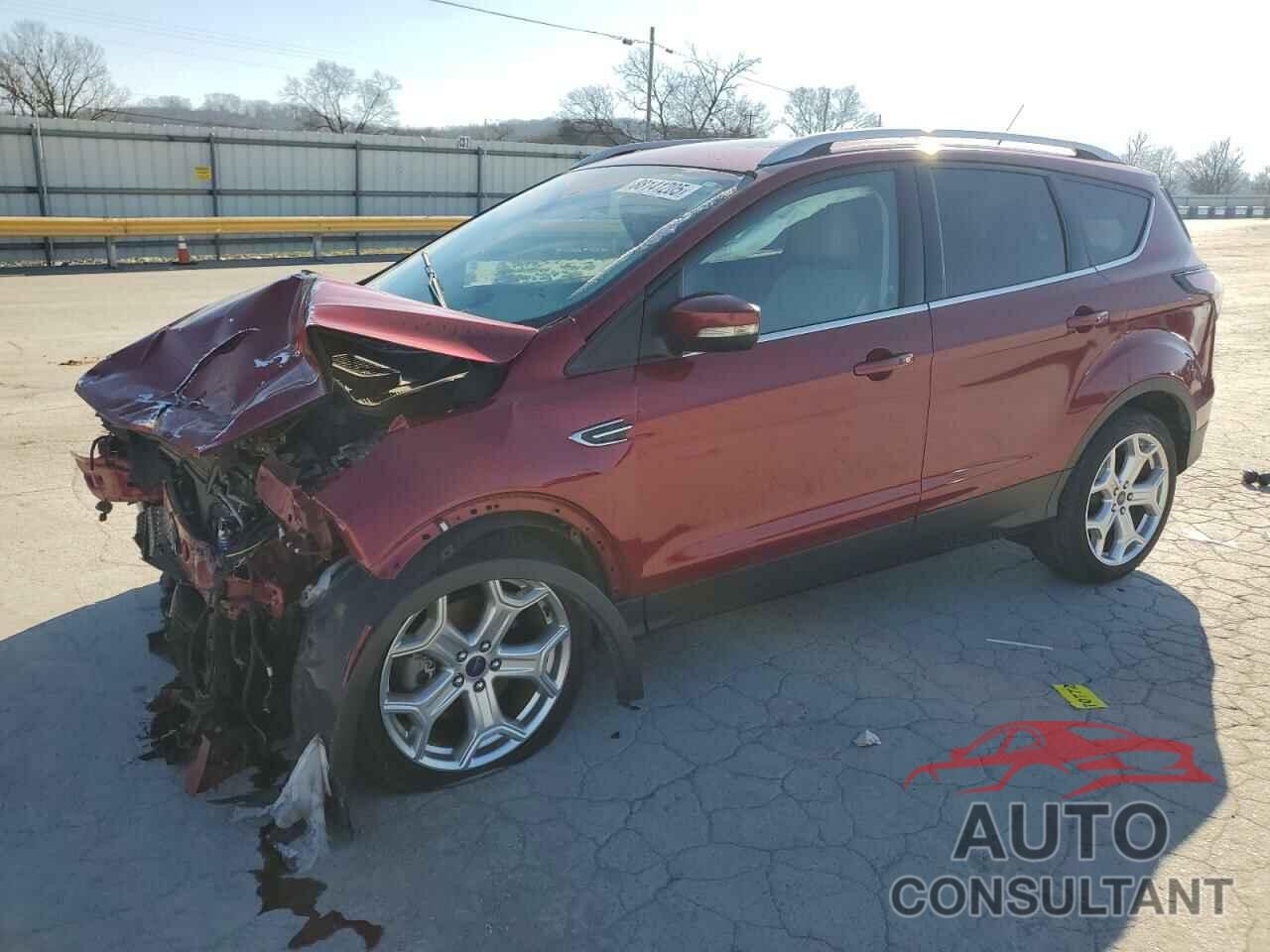 FORD ESCAPE 2017 - 1FMCU0J98HUC33820