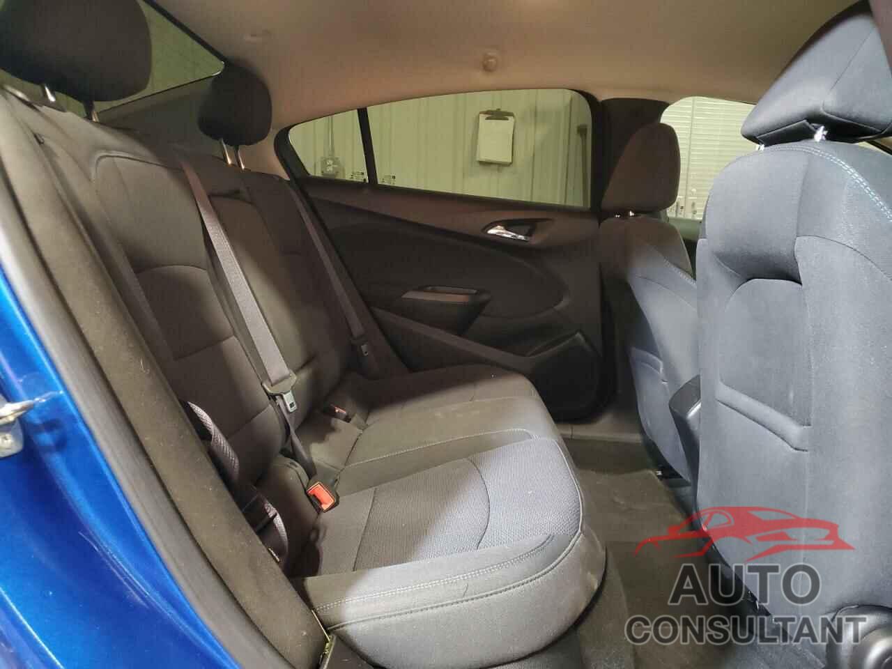 CHEVROLET CRUZE 2017 - 1G1BE5SM9H7169839