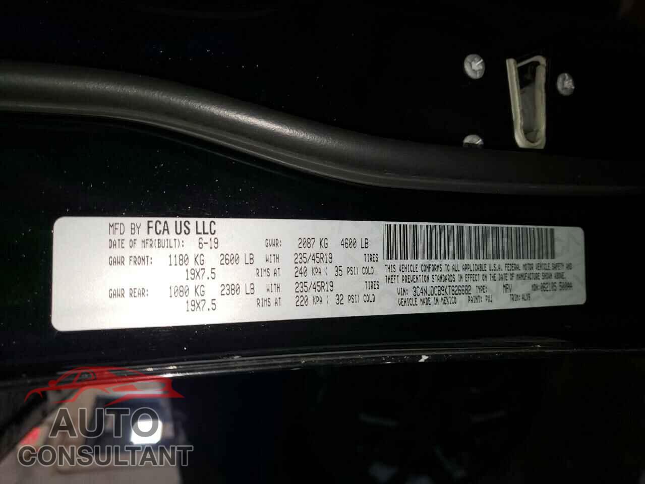 JEEP COMPASS 2019 - 3C4NJDCB9KT826682