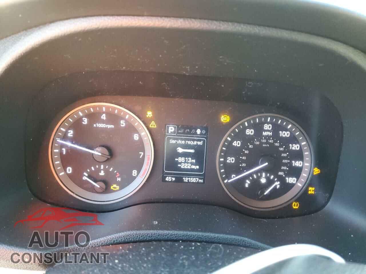 HYUNDAI TUCSON 2017 - KM8J3CA28HU367452