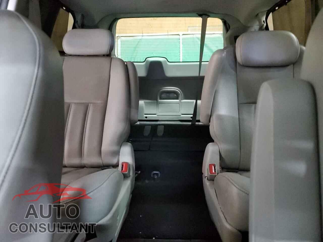 DODGE CARAVAN 2010 - 2D4RN5DX4AR139328