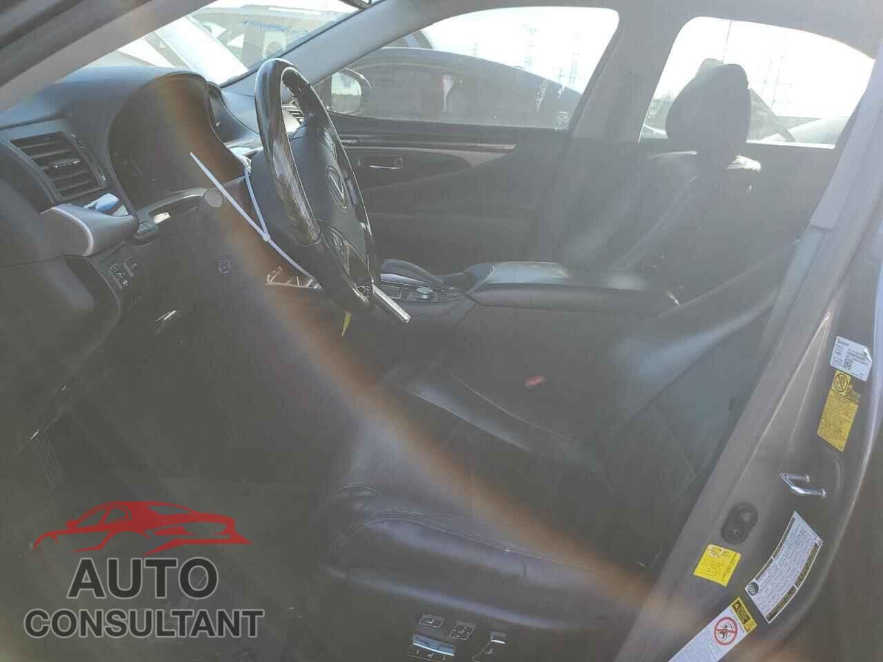 LEXUS LS460 2013 - JTHBL5EF7D5120198