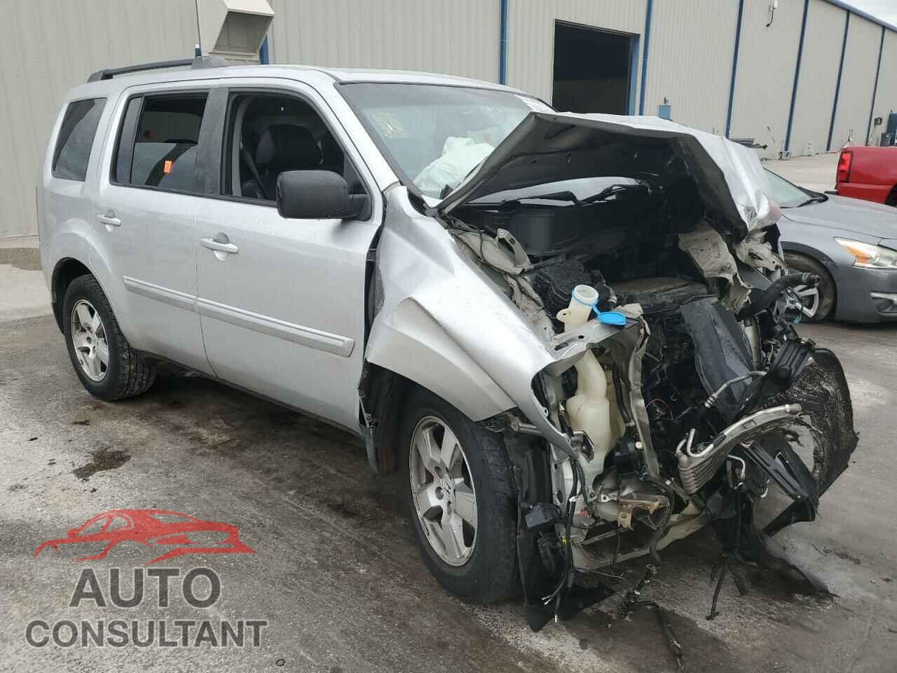 HONDA PILOT 2011 - 5FNYF4H65BB016166