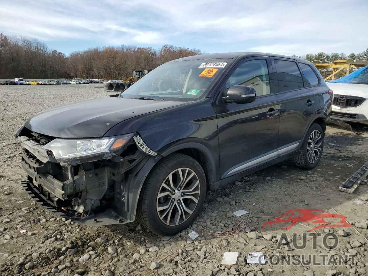 MITSUBISHI OUTLANDER 2018 - JA4AD3A38JZ023312