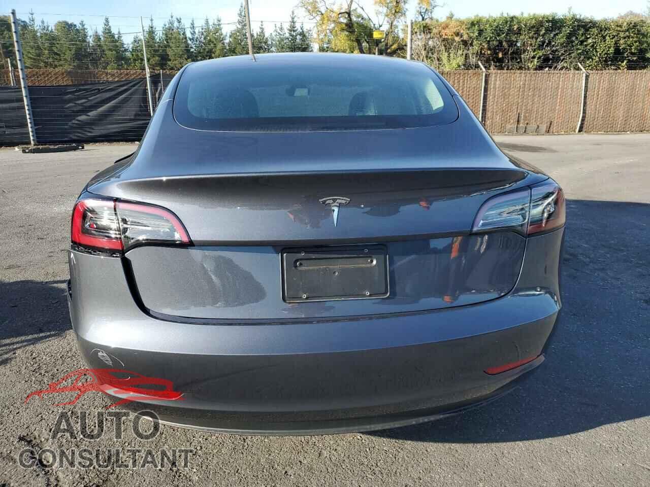 TESLA MODEL 3 2023 - 5YJ3E1EA4PF542025