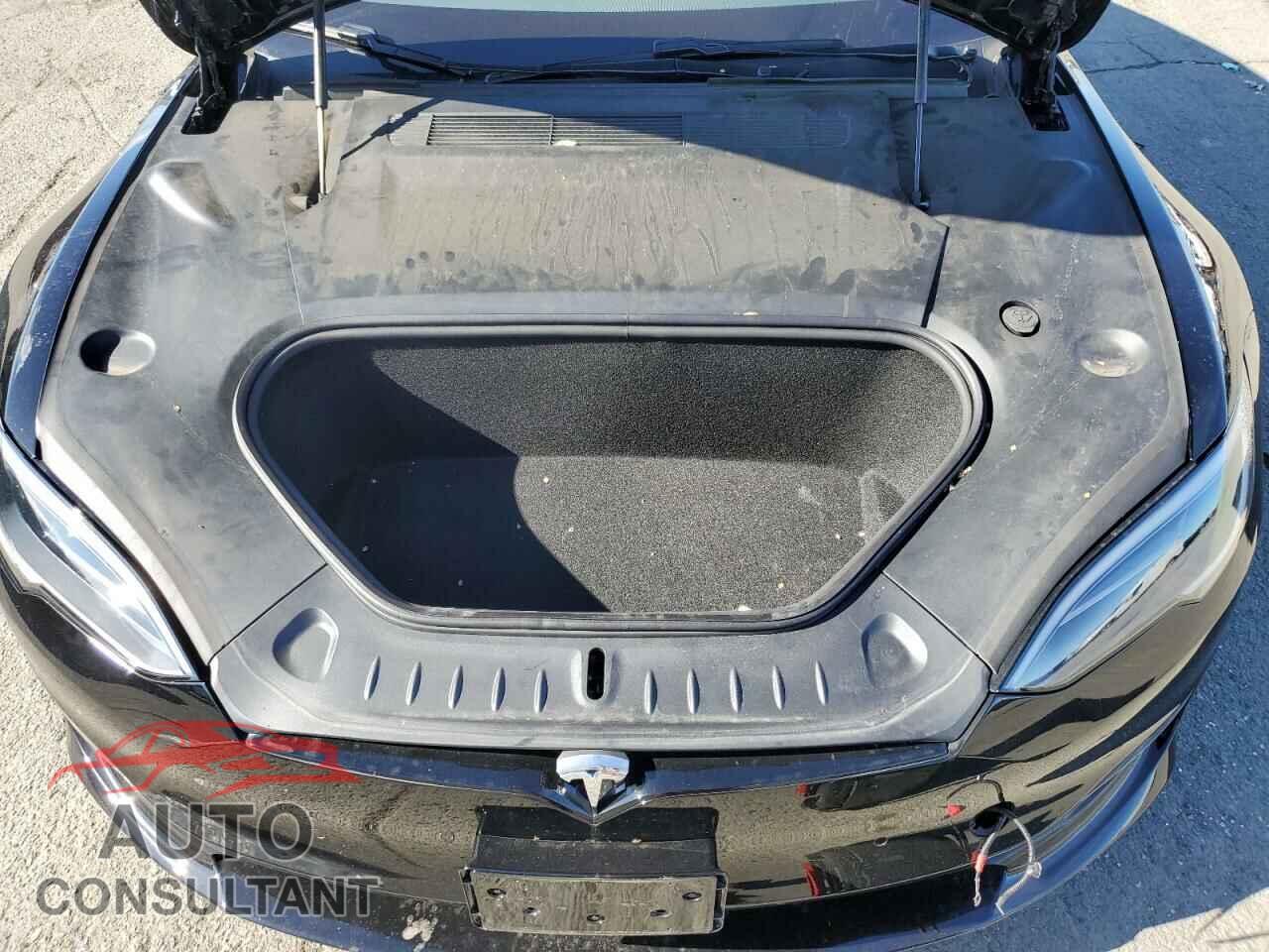 TESLA MODEL S 2022 - 5YJSA1E53NF483038