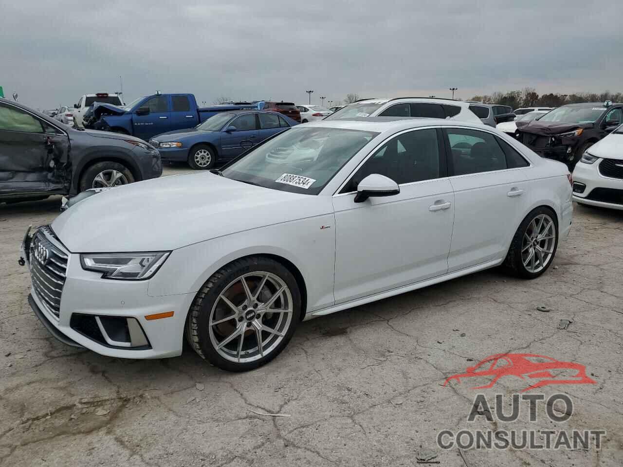 AUDI A4 2019 - WAUENAF45KN002840