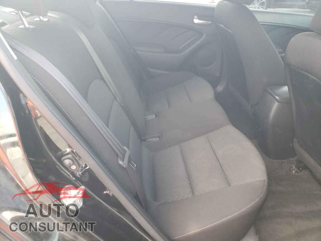 KIA FORTE 2017 - 3KPFK4A73HE149576
