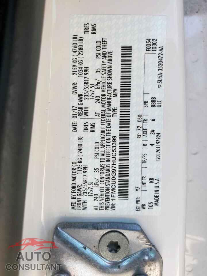 FORD ESCAPE 2017 - 1FMCU0G97HUC53399