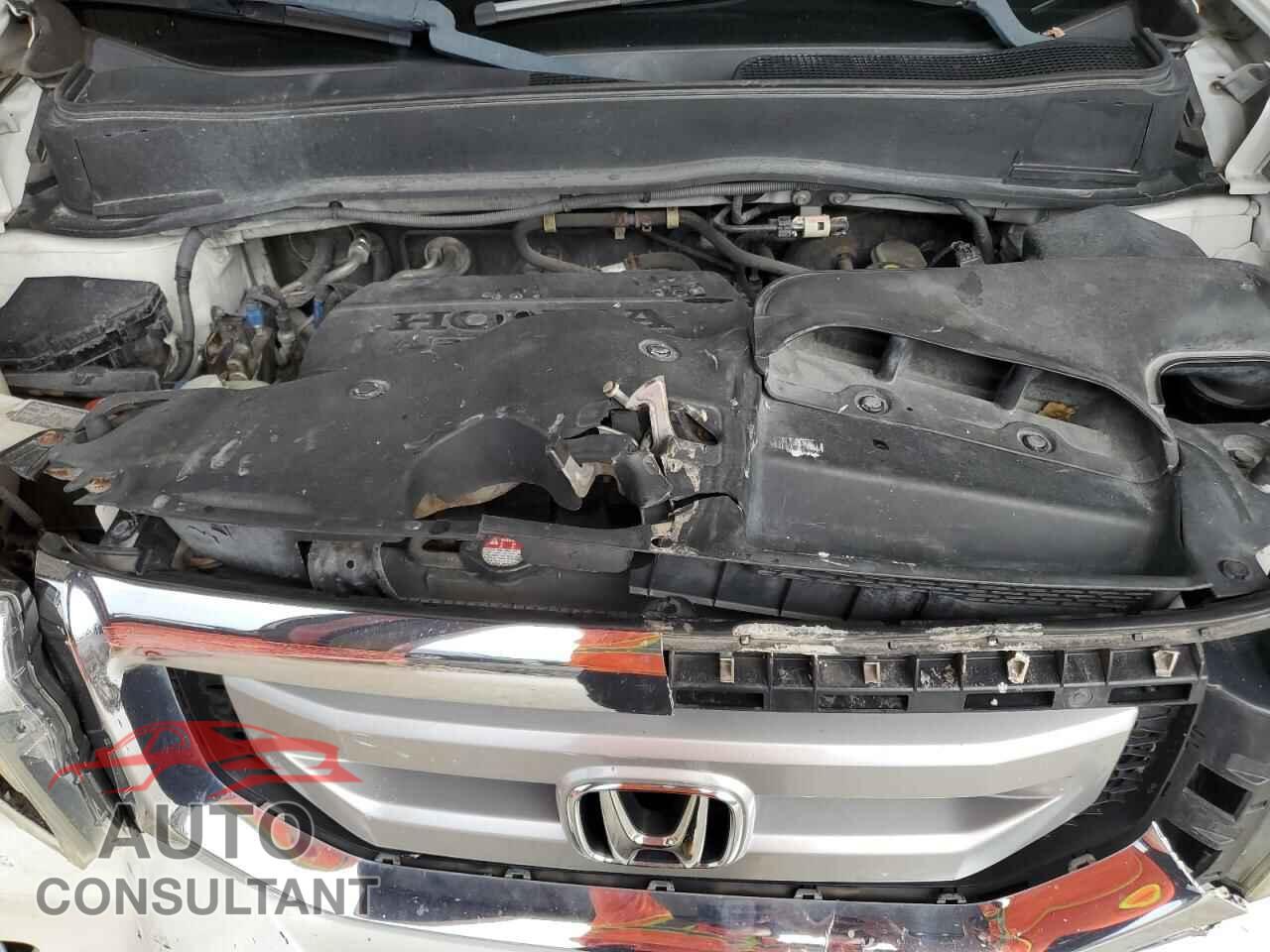 HONDA PILOT 2011 - 5FNYF3H90BB029461