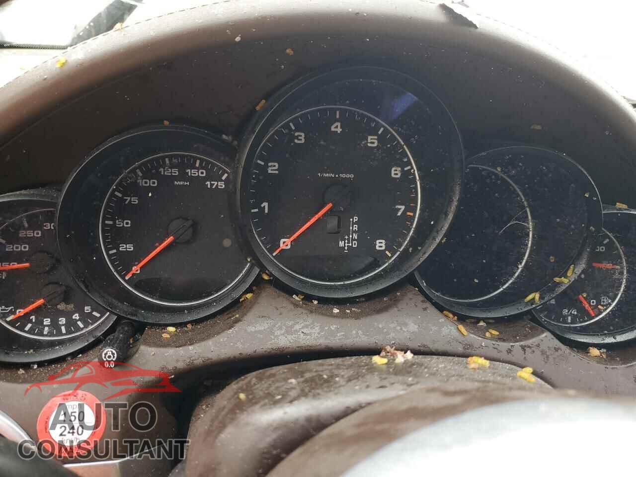 PORSCHE CAYENNE 2017 - WP1AA2A22HKA84964