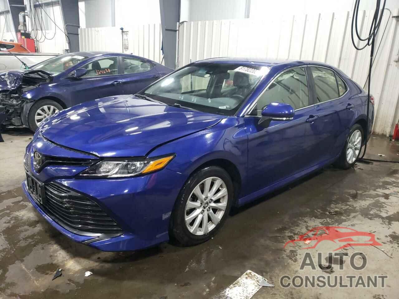 TOYOTA CAMRY 2018 - JTNB11HK2J3020098