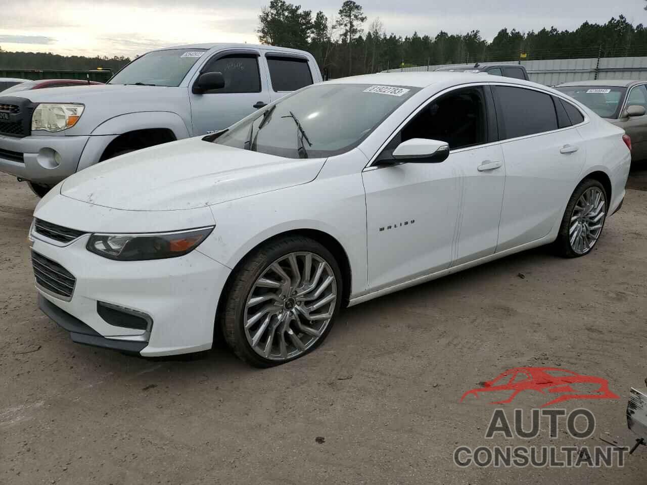CHEVROLET MALIBU 2017 - 1G1ZE5ST8HF121535