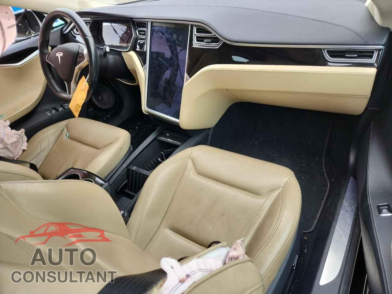 TESLA MODEL S 2015 - 5YJSA1S2XFF084476