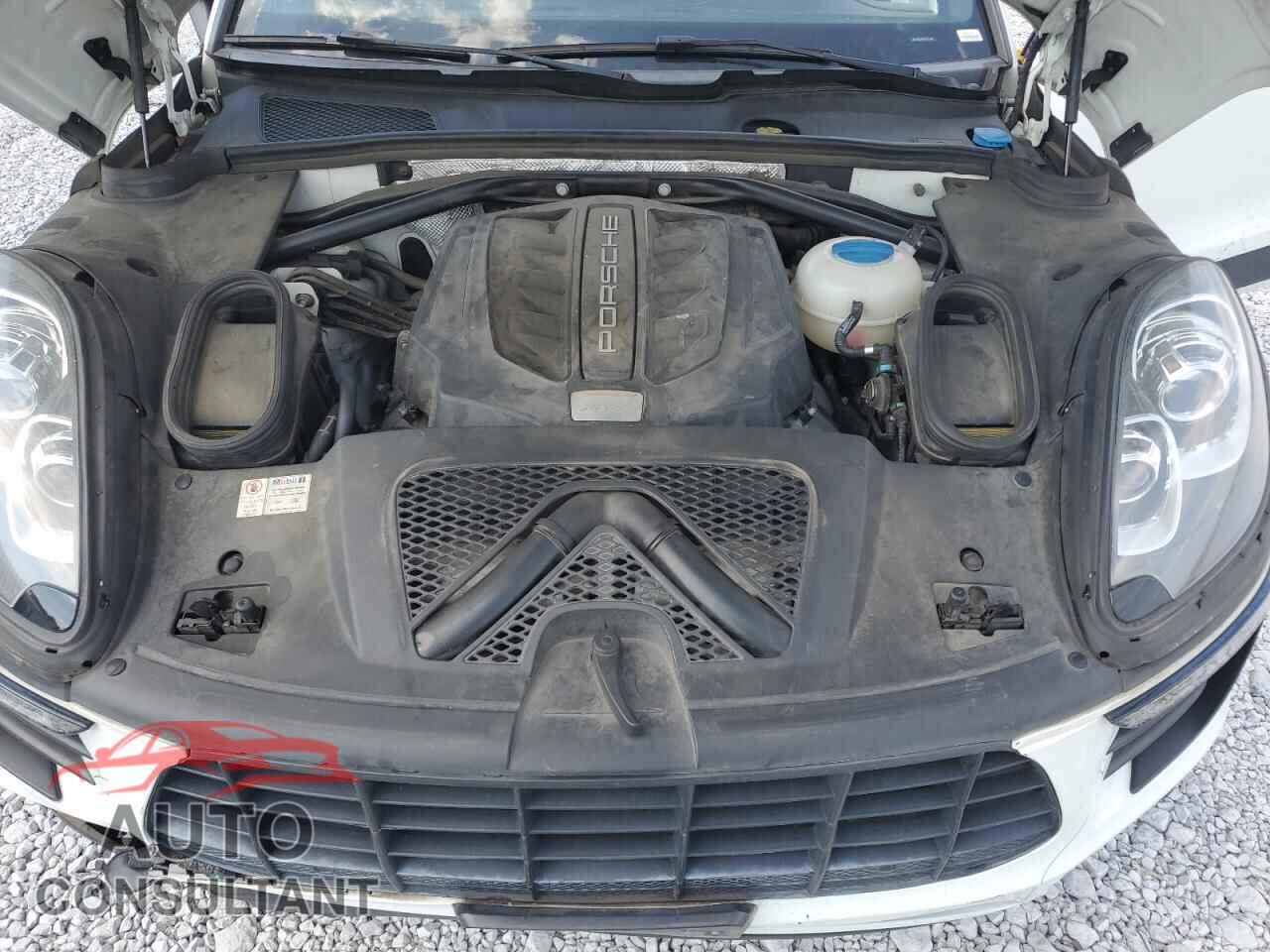 PORSCHE MACAN 2015 - WP1AB2A5XFLB73891