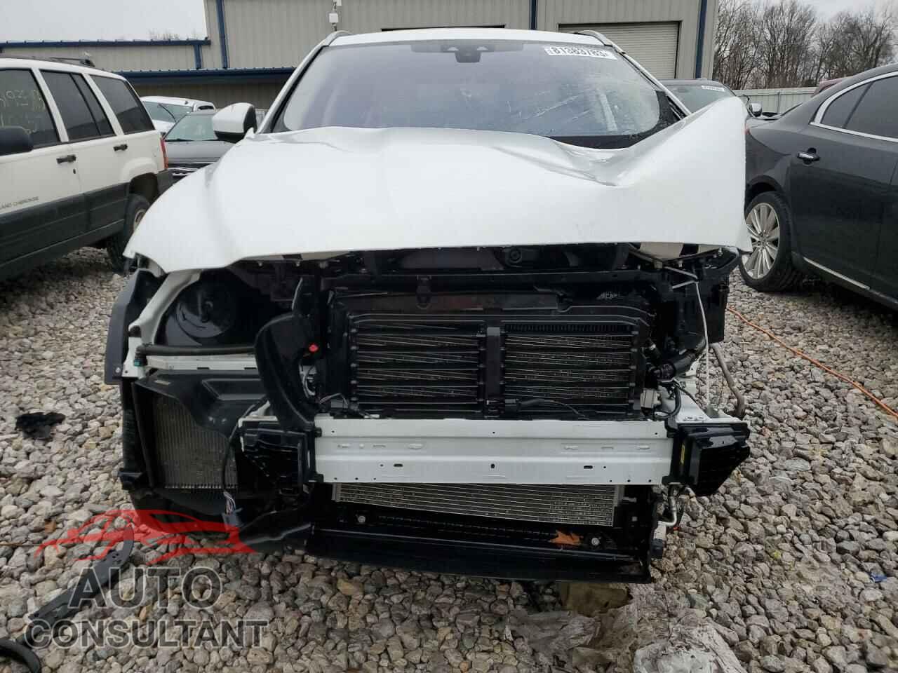 JAGUAR F-PACE 2018 - SADCJ2FX8JA324291