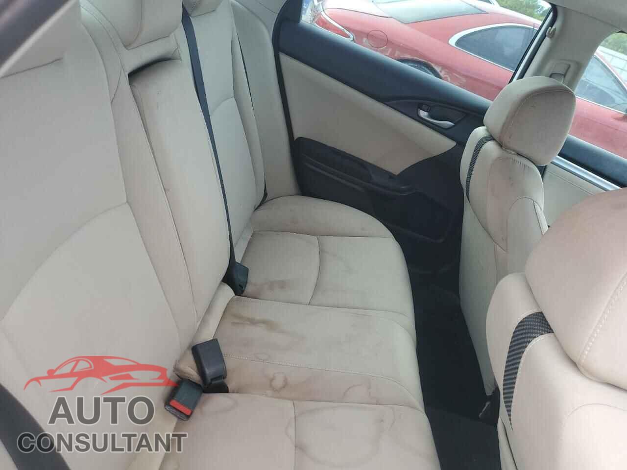 HONDA CIVIC 2018 - 19XFC2F77JE001026