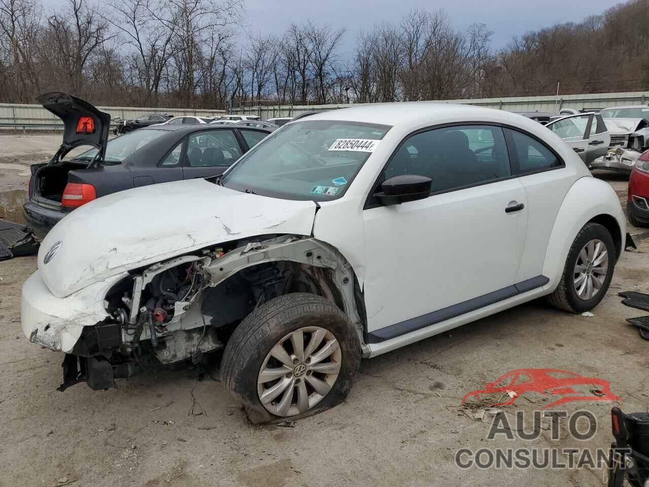VOLKSWAGEN BEETLE 2014 - 3VWF17AT9EM650620