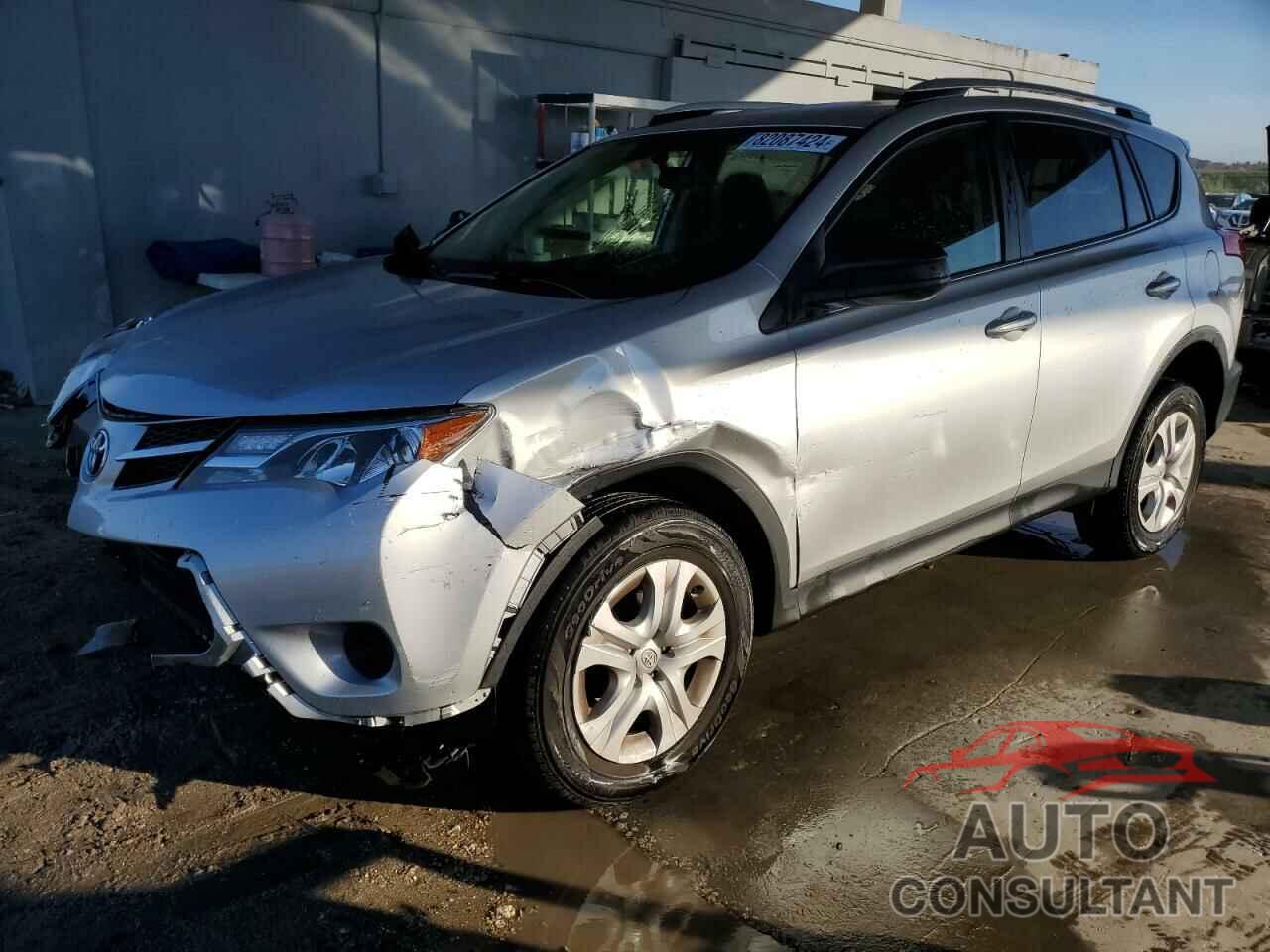 TOYOTA RAV4 2015 - JTMBFREVXFD150831