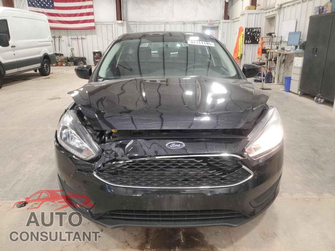FORD FOCUS 2018 - 1FADP3K26JL316568