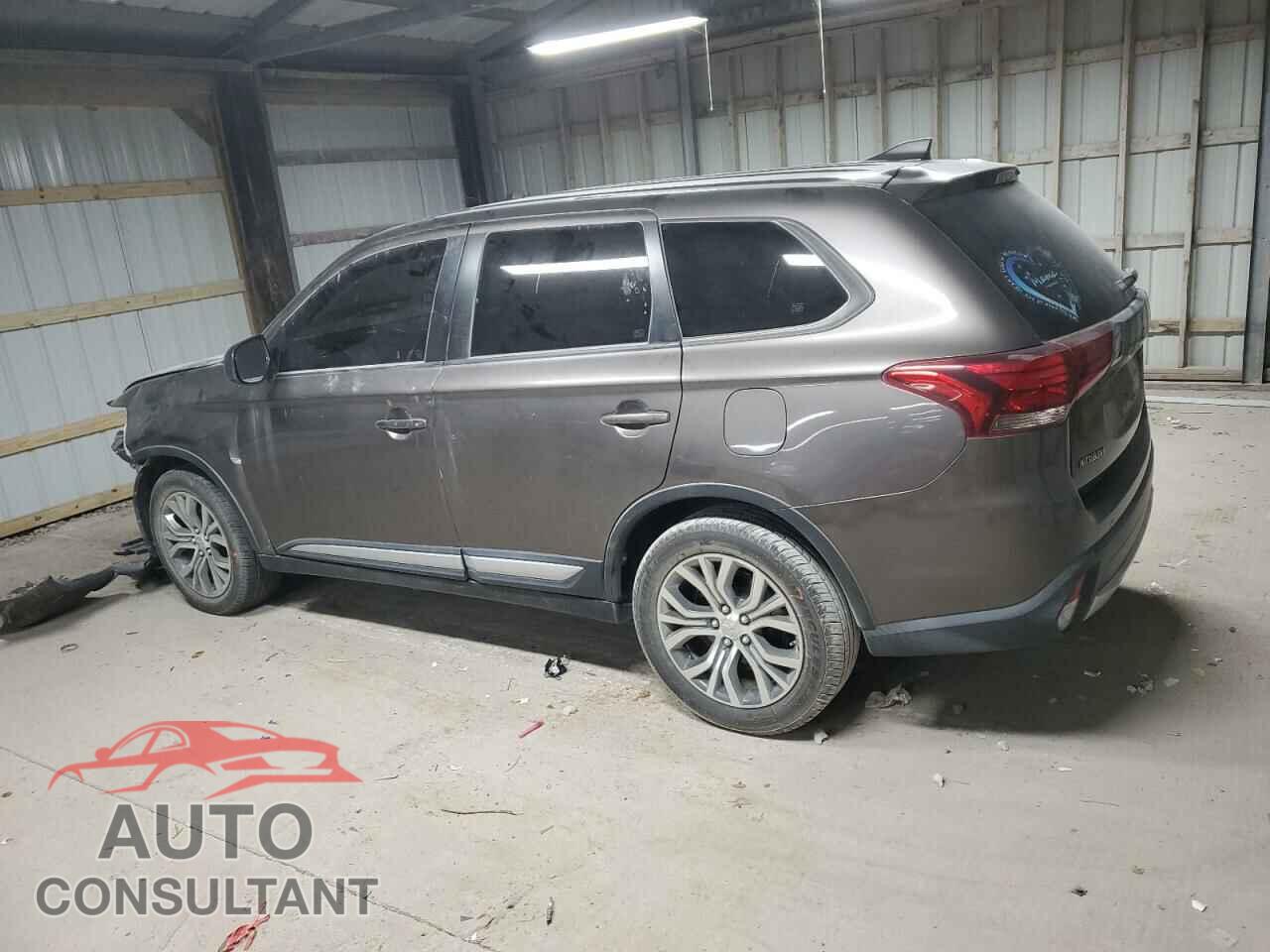 MITSUBISHI OUTLANDER 2017 - JA4AD2A33HZ012108