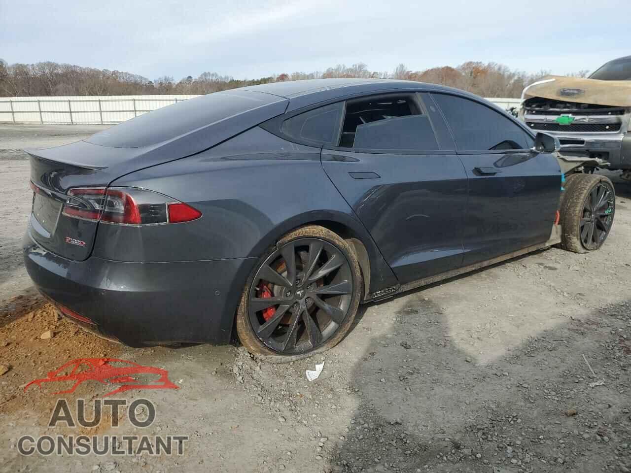 TESLA MODEL S 2018 - 5YJSA1E40JF243902