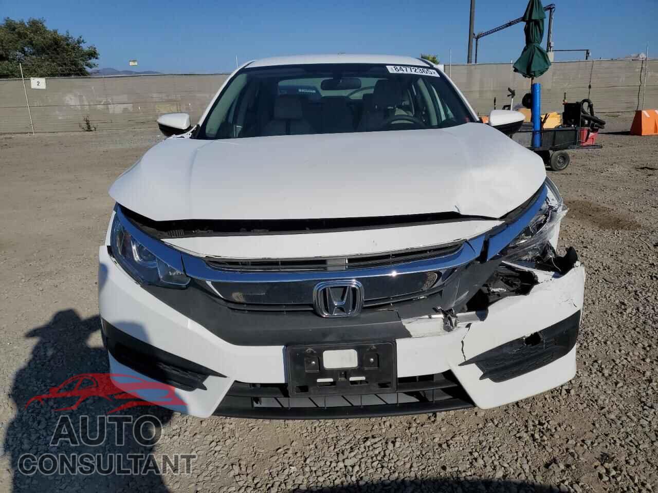 HONDA CIVIC 2017 - 2HGFC2F56HH540476