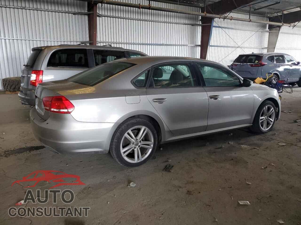 VOLKSWAGEN PASSAT 2012 - 1VWAP7A36CC035367
