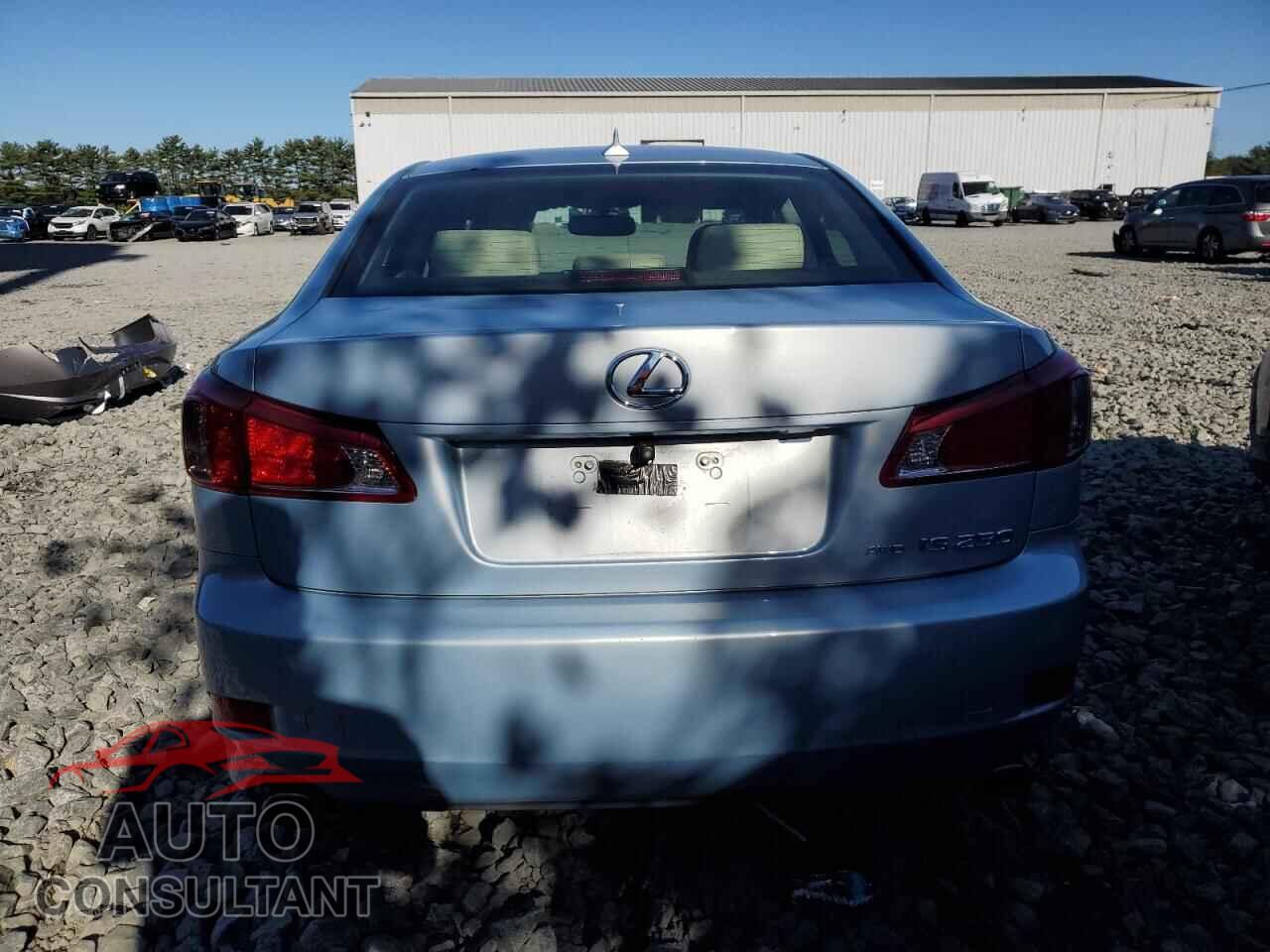 LEXUS IS 2012 - JTHCF5C28C5054156