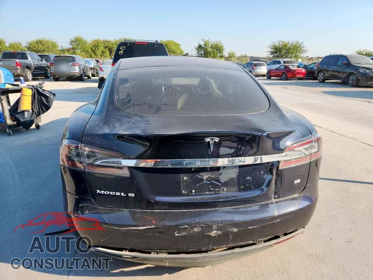 TESLA MODEL S 2013 - 5YJSA1CN4DFP13171