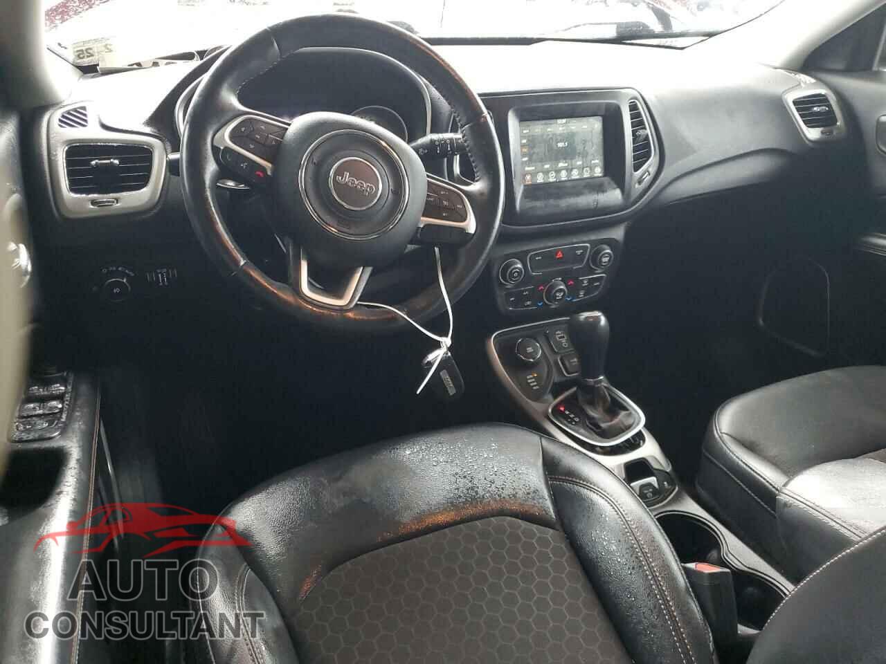 JEEP COMPASS 2020 - 3C4NJDBB3LT165105