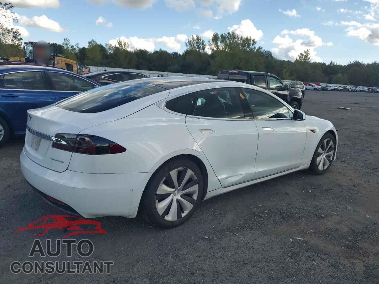 TESLA MODEL S 2020 - 5YJSA1E23LF385257