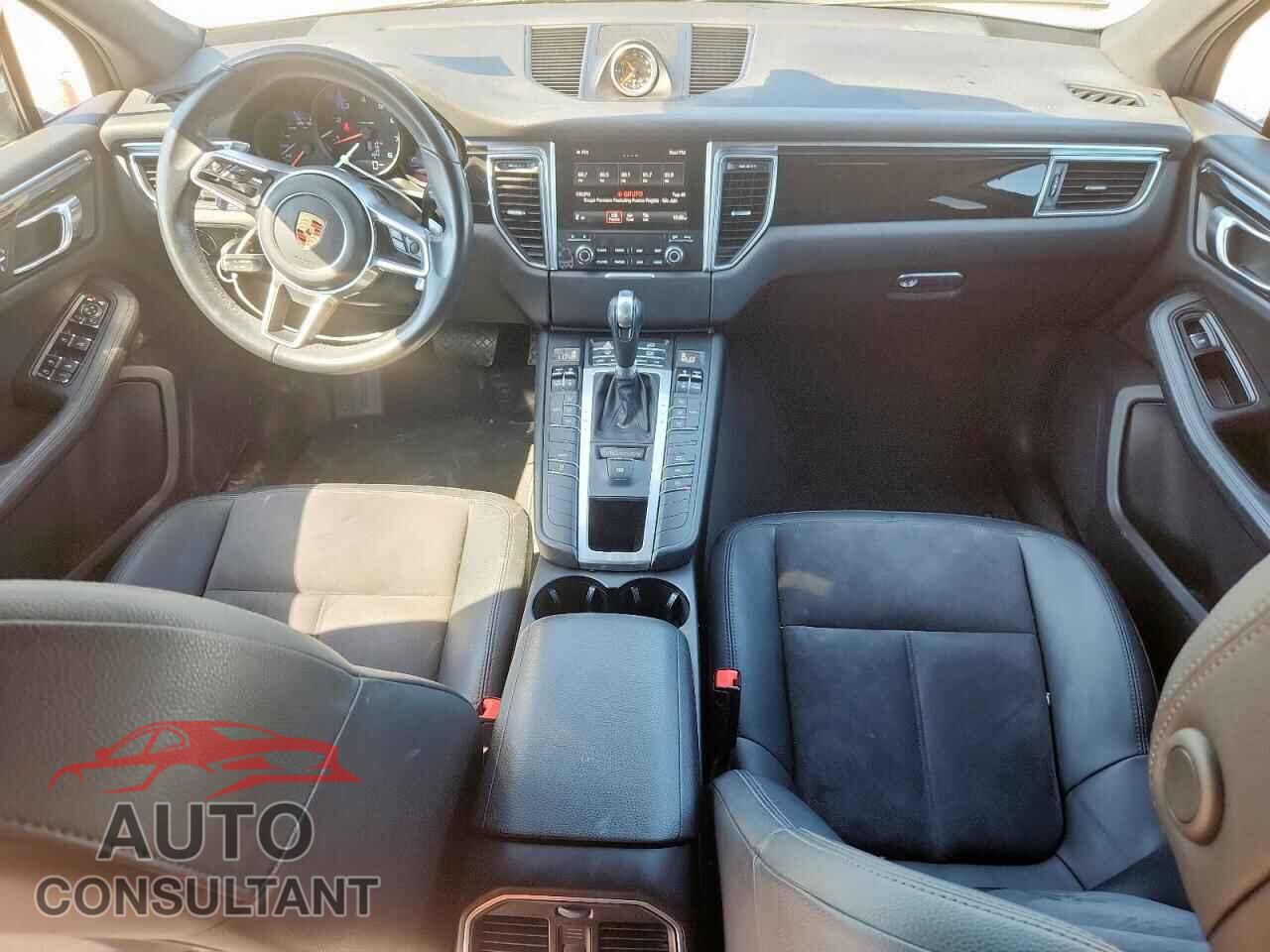 PORSCHE MACAN 2017 - WP1AA2A50HLB09381