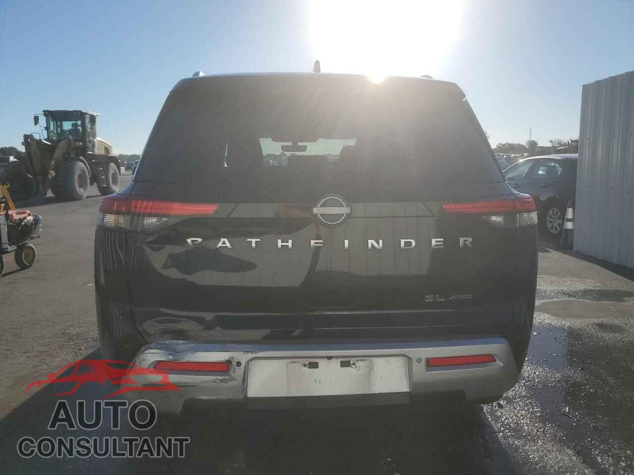 NISSAN PATHFINDER 2023 - 5N1DR3CC7PC243579
