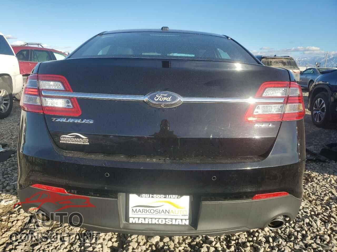 FORD TAURUS 2016 - 1FAHP2E89GG137230