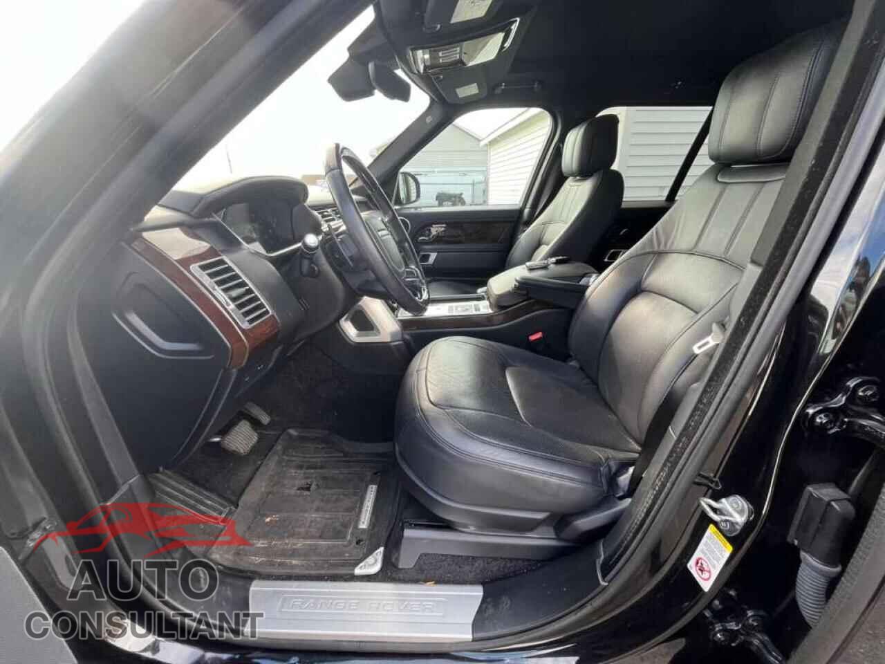 LAND ROVER RANGEROVER 2018 - SALGS2SV0JA391247