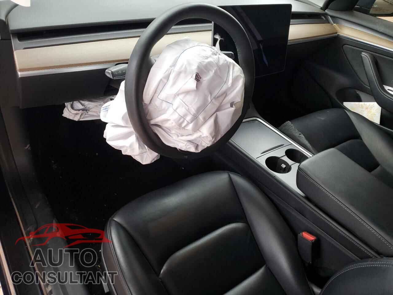 TESLA MODEL 3 2021 - 5YJ3E1EAXMF095213