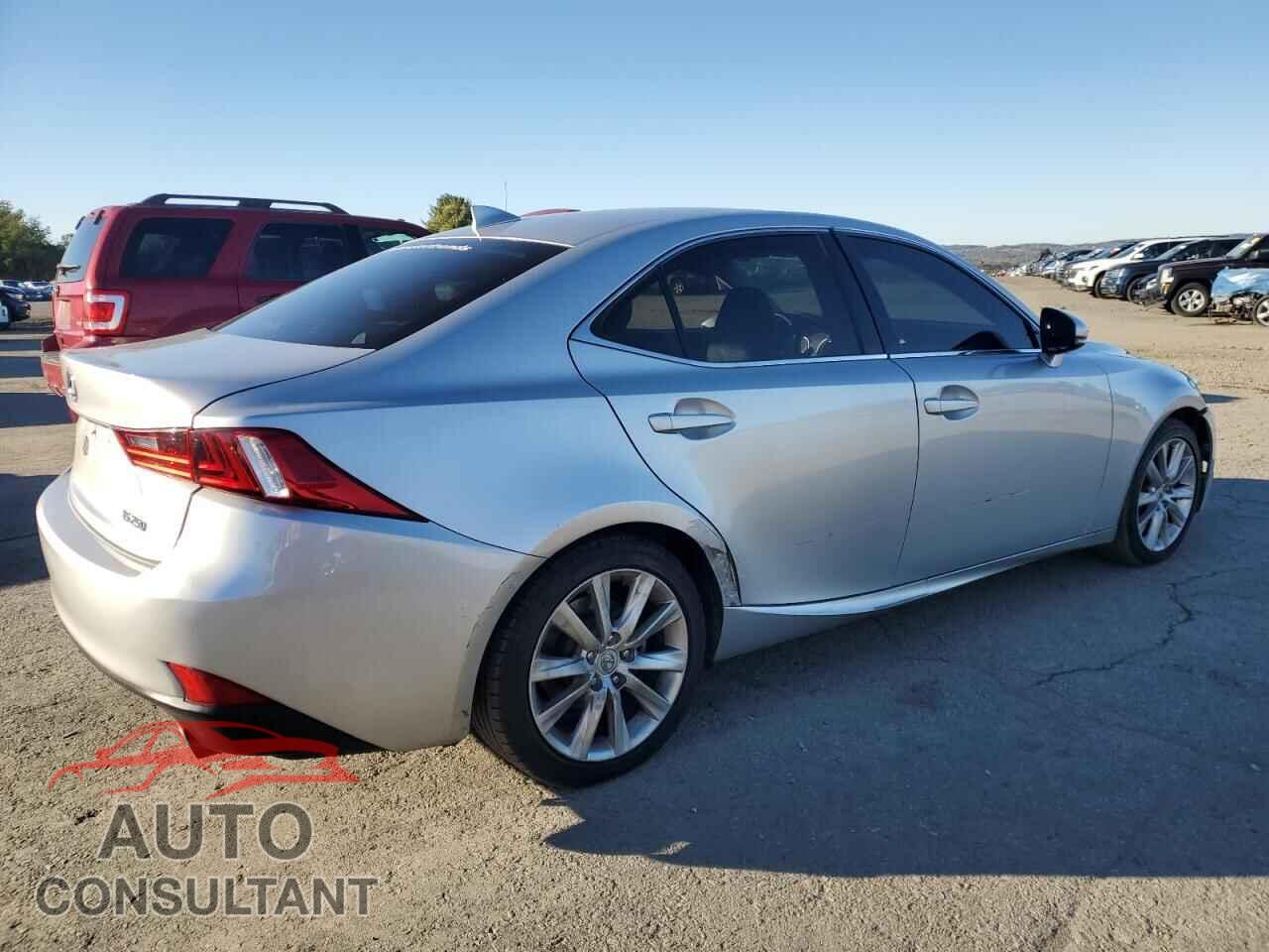 LEXUS IS 2015 - JTHBF1D29F5053623